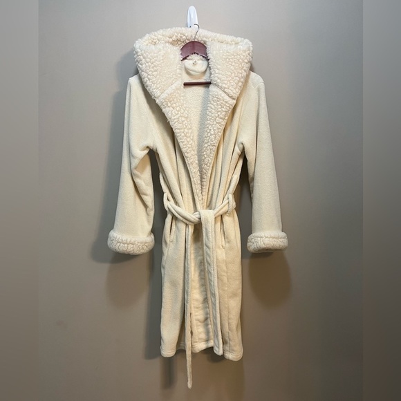 Pottery Barn Midi Robe Creamy Sherpa Hoodie & Trim Unisex M/L P2P 22” - Picture 1 of 10